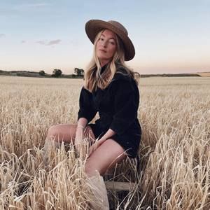 Meet your Posher, Ekaterina